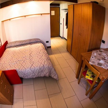 Mono Rosso Apartman Torino Kültér fotó
